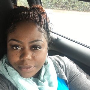 Meet your Posher, Gail